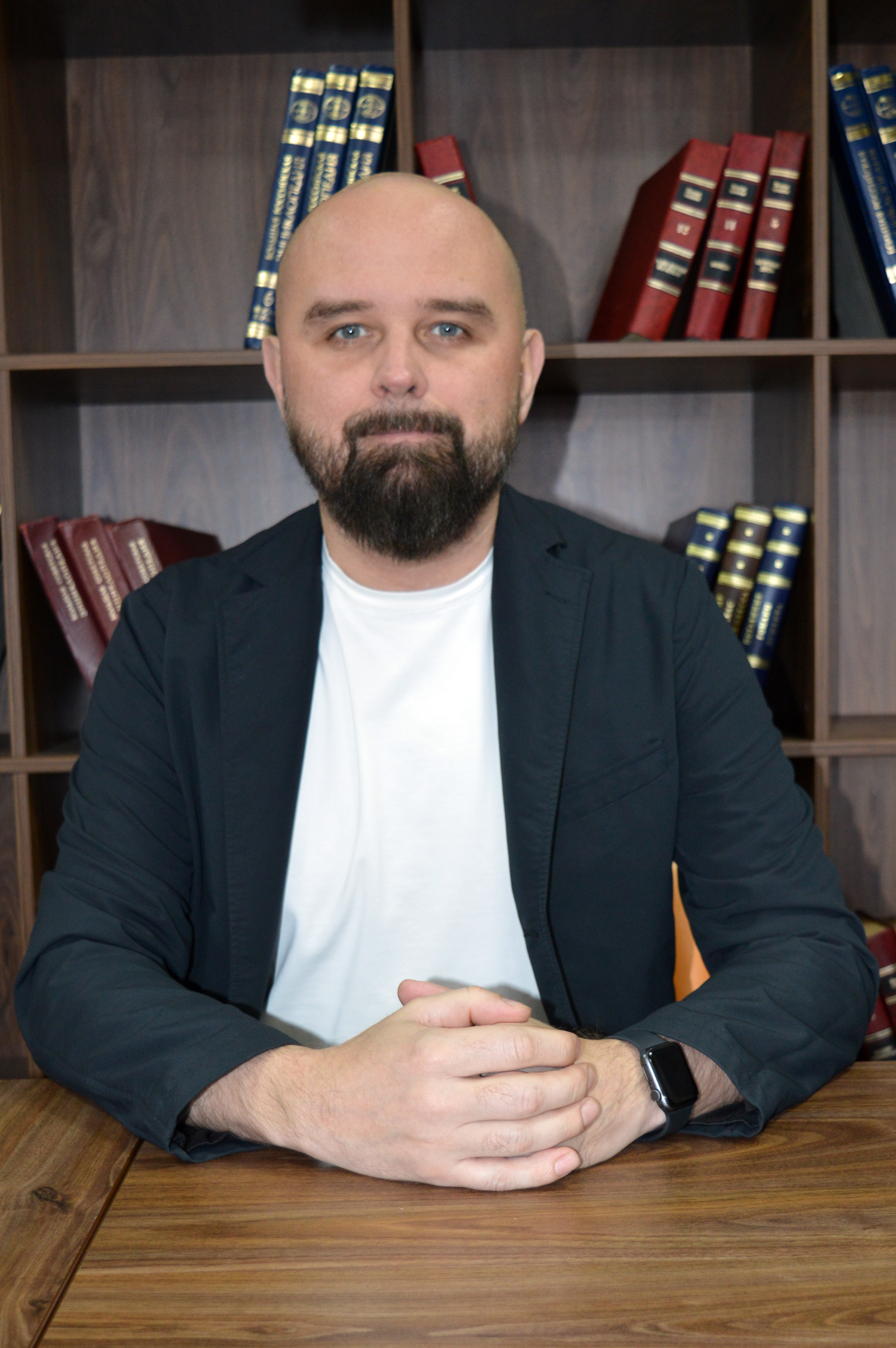 Сизиков Андрей Викторович.